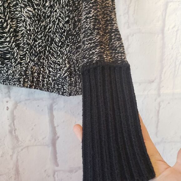 AMERICAN EAGLE Scoopneck Crop Sweater XS - Picture 6 of 7